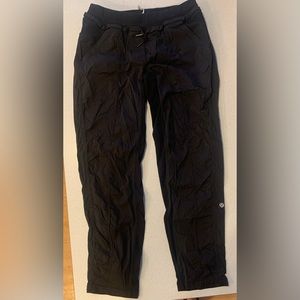 Lululemon pant size 8